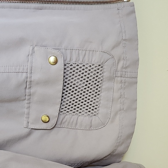 Zenergy by Chico's Men's Beige Lightweight Jacket with Mesh Insert Details - Picture 6 of 14